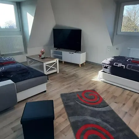 Roland Apartment *